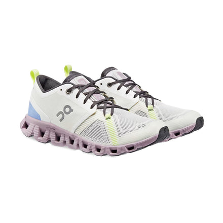 On Cloud X 3 Shift 6698263 Shoes Undyed White/Heron UK 4-7